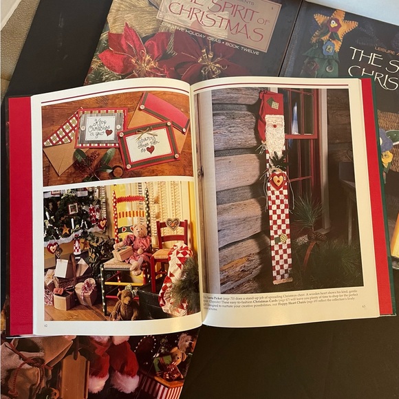 The Spirit of Christmas four 158 page hardcover books Creative ideas books 11-14 - Picture 4 of 4